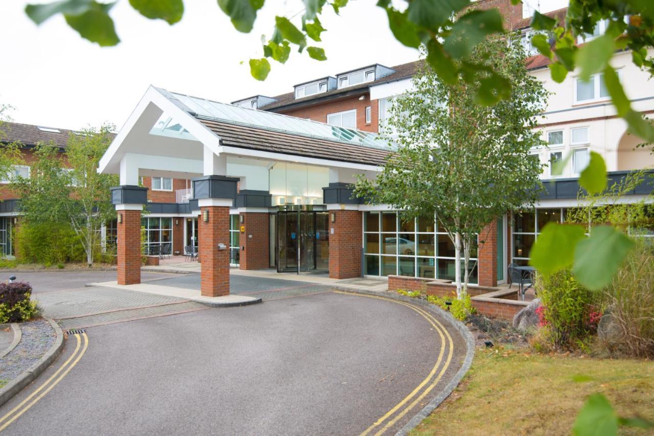 Regency Park Hotel, Health Club&Spa Thatcham Exterior foto